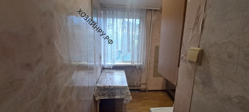 Сдаётся трёхкомнатная квартира длительно  в Севастополе, улица Парниковая — фото 7